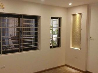 Nhà Nguyễn Ngọc Nại Hiện Đại, Ngõ Ôtô, Vỉa Hè, ,50m2 X 4 Tầng Giá 5,5 Tỷ.