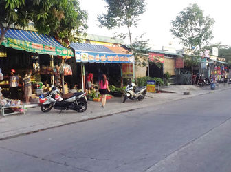 Bán Gấp Lô Đất Ngay Chợ Dân Cư Đông Đúc Đường Lớn Buôn Bán Kinh Doanh Tốt