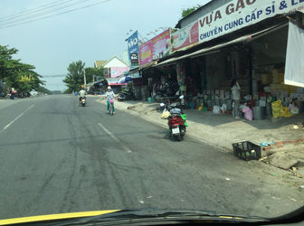 Bán Gấp Lô Đất Ngay Chợ Dân Cư Đông Đúc Đường Lớn Buôn Bán Kinh Doanh Tốt