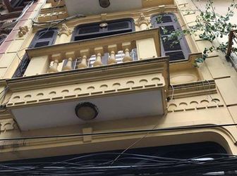 Bán Nhà Tôn Thất Tùng 40M2 X 4 Tầng, Nhà Đẹp, Hiện Đại  Giá 3,1 Tỷ. Lh 0913076407.