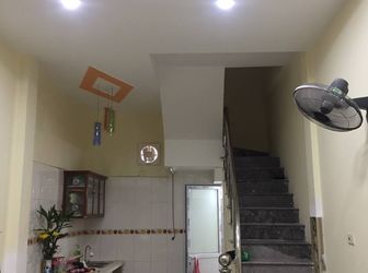  Bán Nhà 30M2 2.45 Tỷ Gần Ngã Tư Phố Huế + Bạch Mai