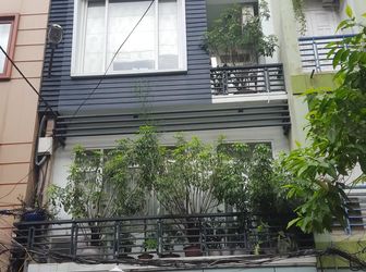 Bán Căn Nhà Ngõ Phố Vũ Ngọc Phan, Nhà Mới Xây Đẹp 40M, 05 Tầng, 4,2 Tỷ