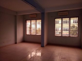 Cho Thuê Tòa Nhà Mặt Phố Ngô Xuân Quảng-Thị Trấn Trâu Quỳ-Gia Lâm-Hà Nội