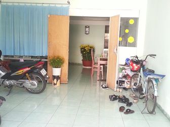 Bán Nhà Mặt Tiền Khu Dân Cư Đông Đúc Đường Lê Chân Tp Đà Nẵng