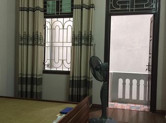 Bán Nhà Thanh Nhàn, Hai Bà Trưng 4 Tầng, 52M2, Ôtô Đỗ Cổng Chỉ 3.8 Tỷ.	