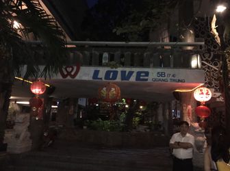 Bán Nhà Kinh Doanh Cafe Vườn 3 Tầng Rất Đẹp Đường Quang Trung – Q. Hải Châu 