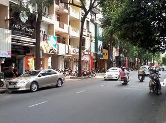 Bán Nhà Mt Thiên Phước, Q. Tân Bình. Dt 62M, 3 Tầng, Giá 8.5 Tỷ.