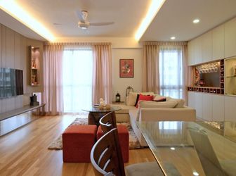 Bán Nhà Cầu Giấy 7 Tầng Thanh Máy Gara Ôtô Kinh Doanh Đỉnh 60M2 Mt4,8M Giá 13,5Tỷ