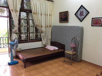 Bán Nhà Mặt Phố Mai Anh Tuấn, Mặt Hồ Hoàng Cầu, 40M2, 4 Tầng, Chỉ 7.5 Tỷ