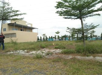 Đất Mặt Tiền Đường 13M, Giá 500 Triệu