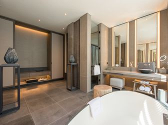 Biệt Thự Sát Biển Tại Phú Quốc Giá Chỉ 50Tr/m2, Lợi Nhuận 2,7 Tỷ/năm Lh 0903666538