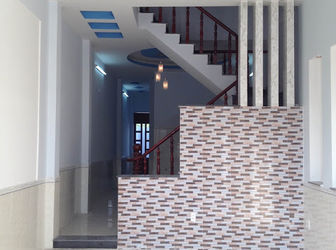 Nhà Mặt Tiền 8M Gần Tô Ngọc Vân, 3.5X9.5M, Đúc 1 Lầu Đẹp, Khu An Ninh, Giá Rẻ 945 Triệu