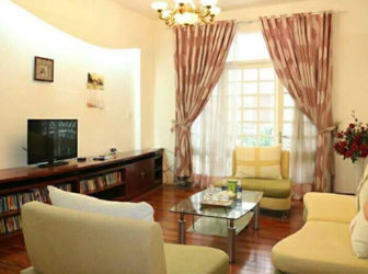 Bán Nhà Ngõ Khương Trung; 37M2; Mt 5,5M; 4 Tầng; Kinh Doanh Đỉnh, Sầm Uất; Giá 4,6 Tỷ.