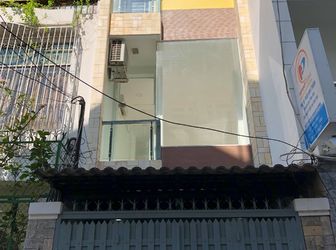 Cho Thuê Nhà Nguyên Căn Trung Tâm Quận 10