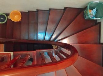 Bán Nhà Đường Nguyễn Văn Cừ Long Biên, DT 81M2, 4 Tầng Hiện Đại Ô Tô Đỗ Cửa - 4,8 Tỷ