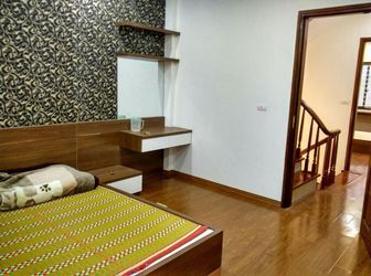 Bạch Mã Hoàng Tử -  Phố Kim Mã - 60M2 - Nhỉnh 5 Tỷ.