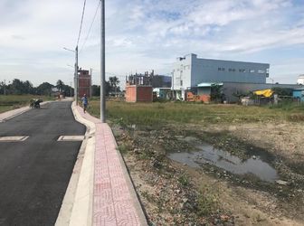 Anh Trai Thua Cá Độ Đá Banh, Cần Bán Gấp Đất Mặt Tiền Ngô Chí Quốc. Lh : 01229370666