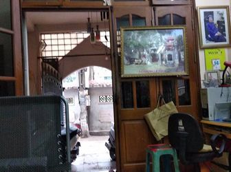 Bán Nhà Phân Lô, 3 Mặt Thoáng, Ngõ 221 Hoàng Hoa Thám. 42M × 5 Tầng, Giá 3.85 Tỷ.