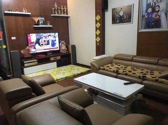 Nhà Đẹp - 2 Thoáng - Gara 7 Chỗ - 3 Bước Ra Hồ