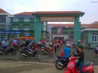 Bán Lô Góc 2 Mặt Tiền Giá Đầu Tư 300M2 Chỉ 830 Triệu/nền Ở Bình Dương