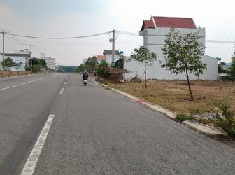 Bán Lô Góc 2 Mặt Tiền Giá Đầu Tư 300M2 Chỉ 830 Triệu/nền Ở Bình Dương