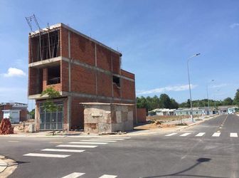 Đất Nền Mặt Tiền Ql22, 640Triệu, 97.5M2, Sổ Hồng Riêng, Thổ Cư 100% , Bao Sang Tên