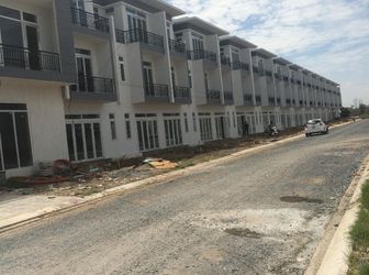 Chính Thức Mở Bán 100 Nhà Phố, Biệt Thự Bình Chánh, Giá Chỉ 800Tr/80M2