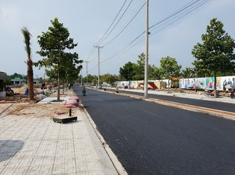 Acb Cần Thanh Lý 10 Lô Đất Nằm Ngay Trung tâm hành chính Quận 2 Với Giá Chỉ Từ 800 Triệu, Sổ Đỏ, Mặt tiền Đường 25M.