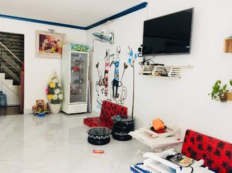 Bán Nhà Mặt Tiền Đường Hoa Lan, Phường  2, Q.Phú Nhuận, Dt:4X16M, Giá: 16 Tỷ