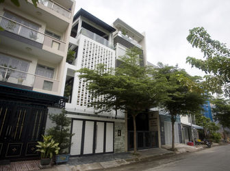 Bán Gấp Nhà Hxh Phan Xích Long, 80M2, 10,5 Tỷ.