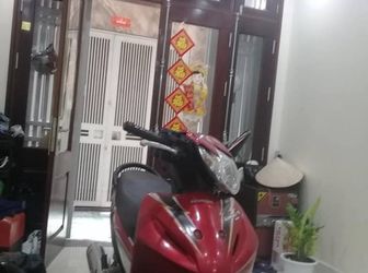 Bán Nhà Ngõ Hẻm Đường Giang Văn Minh, Diện Tích: 30M2 X 5 Tầng