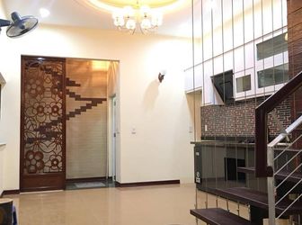 6,5 Tỷ Nhà Đẹp Ô Tô Vào Nhà Phố Lạc Long Quân 55M2 X 6 Tầng