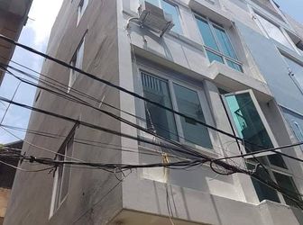Ngon - Bổ - Rẻ Trước Nhà Ô Tô Tránh.