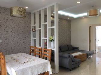 Cần Cho Thuê Căn Hộ Star Hill, DT: 133M2, Giá 1200 USD/Tháng. Lh: 09381210176 Gặp Vân