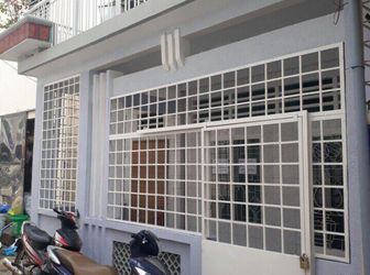 Bán Nhà Mt Nguyễn Văn Cừ-Quận1