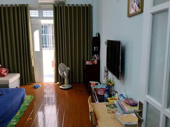 Bán Nhà Đầm Trấu Max Đẹp Chỉ Việc Xách Balo Đến Ở 5 Tầng 36M2 4,7 Tỷ