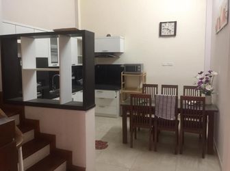 Hiếm!! Nhà Đẹp! Phân Lô! 20M Ô Tô! Cầu Giấy 43M2X 5Tầng! 4Tỷ.