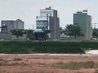 Cần Tiền Bán Gấp Lô Góc Diện Tích 127,3M2.Sổ Hồng Riêng. Gần Siêu Thị Nhật