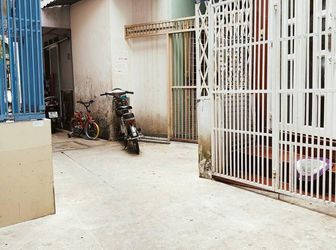 Nhà Đẹp, Hẻm Rộng, 3 Lầu Tại Quận Phú Nhuận Với Giá Cực Rẻ.