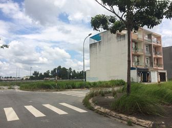 Còn Duy Nhất 1 Lô Góc 2 Mt Đường Lớn Trong Kdc Lê Minh Xuân Bình Chánh Chỉ Với Giá 1,2Tỷ