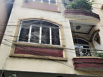 Bán Nhà 3 Tấm Hẻm Xe Hơi Cách Mạng Tháng 8, Q.3 - Diện tích 5.5X13M