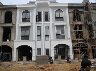  Nhà  Phố Tuyệt Đẹp, Trung Tâm Huyện, Thuận Tiện Đi Lại 86M2