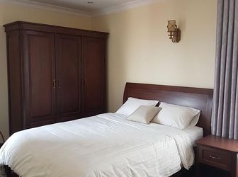 Bán Nhà Phố Cát Linh Vị Trí Siêu Hiếm, Không Có Nhà Bán, Thông Số Đẹp, 45M, Mặt Tiền 5M, Liên Hệ 0971959894.