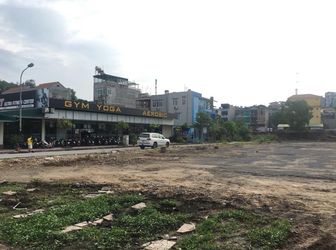 Bán Ô Đất Phân Lô 65M2 Đối Diện Cây Xăng Cao Thắng. LH: 01657996710