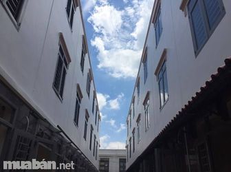 Bán Nhà Mới Xây, 1 Trệt 2 Lầu, Gần Ngã Tư Ga, Giá Chỉ 965 Triệu/Căn.