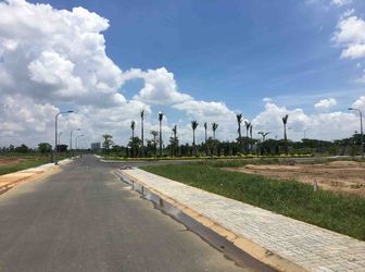 Gấp 2 Lô 80M2 Đường D1 - Thống Nhất, Khu Làng Đại học Thủ Đức - Sổ Hồng Riêng, Xây Dựng Tự Do