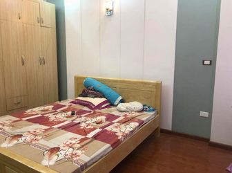 Bán Nhà Phân Lô Khuất Duy Tiến Đẹp Lung Linh 5 Tầng Giá 5.2 Tỷ 