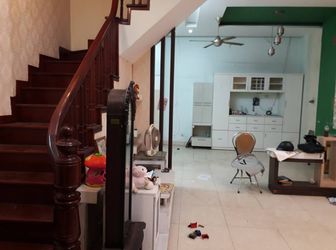 Bán Nhà Đường Láng, Diện Tích 64M2, Mặt Tiền 5.9M, Giá 6,2 Tỷ.