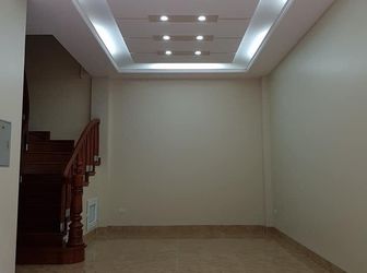Bán Nhà Định Công Thượng, Hoàng Mai 36M2 X 5 Tầng 3.2 Tỷ, Tặng Nội Thất 600 Triệu.