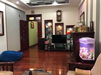 Nhà Đẹp Ngọc Lâm, Phân Lô, Lô Góc, Ô Tô, Diện tích 56m2 x 4 tầng, Mặt tiền 4.5M, Chỉ 4.8 Tỷ